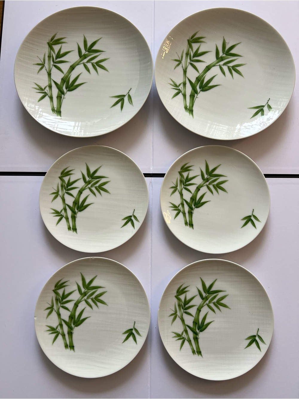 Vintage OMEGA CHINA CALCUTTA (Japan)
Bamboo Print Plates-4 salad-2 dinner